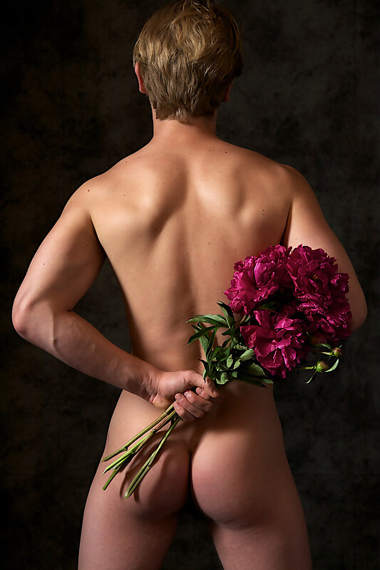 Next Image >>