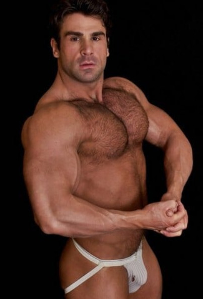 Next Image >>