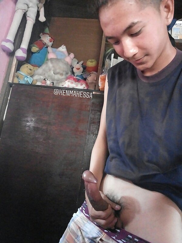 Next Image >>