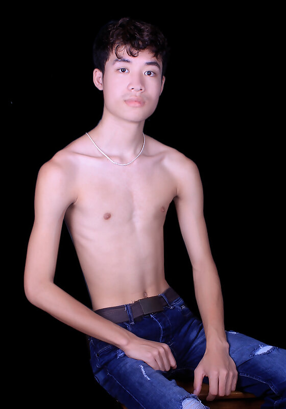 Next Image >>