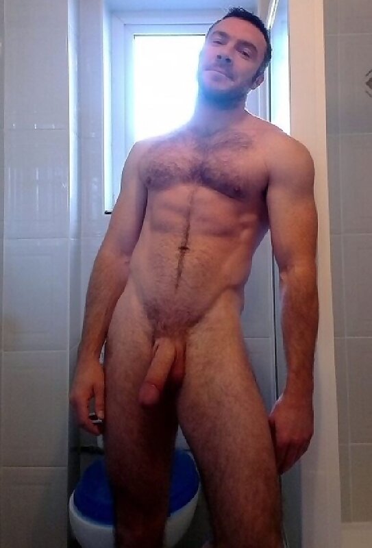 Next Image >>
