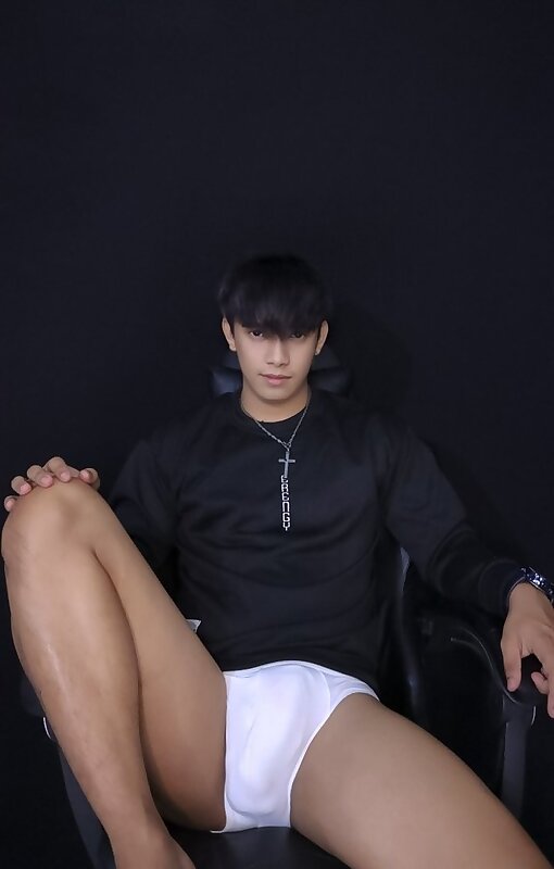 Next Image >>