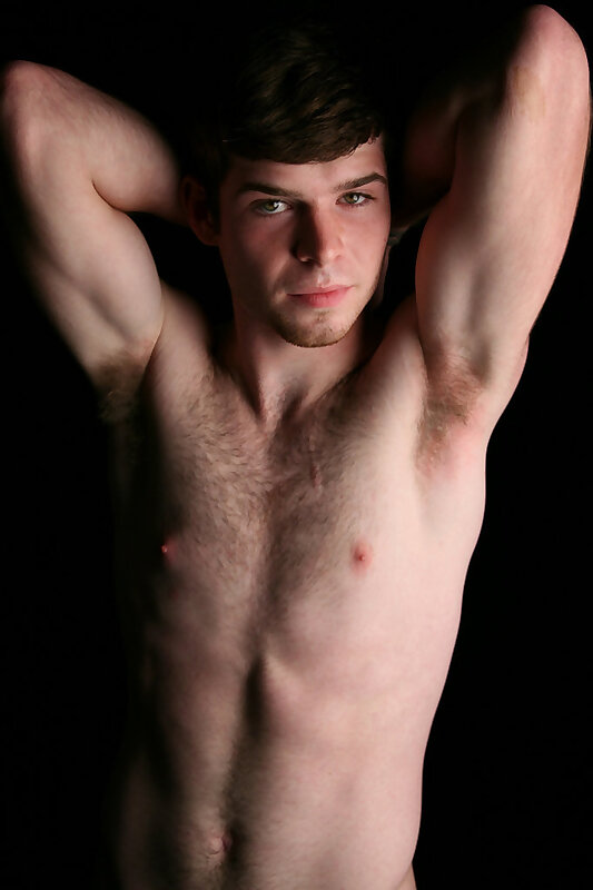 Next Image >>
