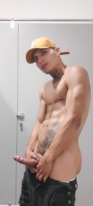 Next Image >>