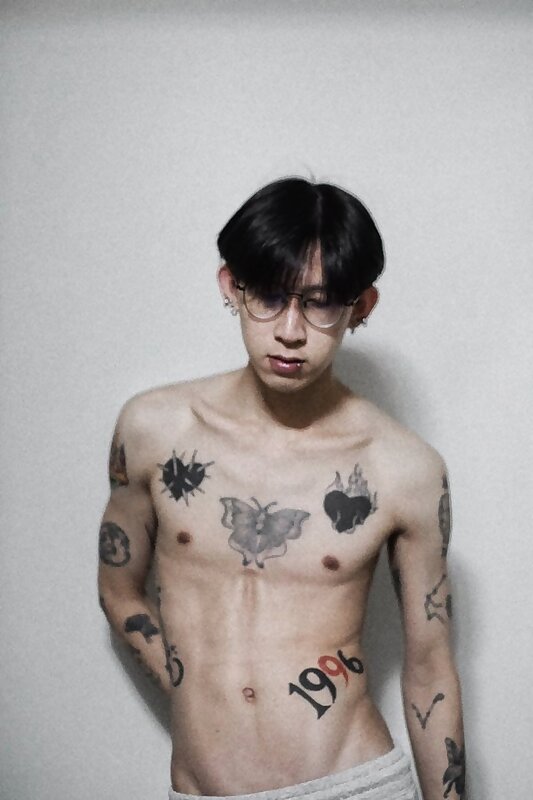 Next Image >>