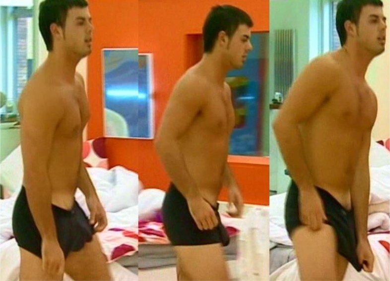Next Image >>