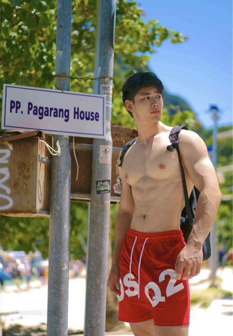 Next Image >>