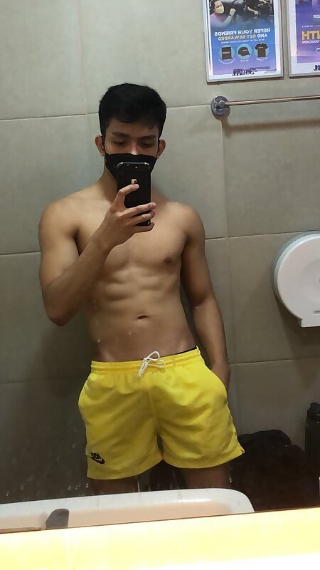 Next Image >>