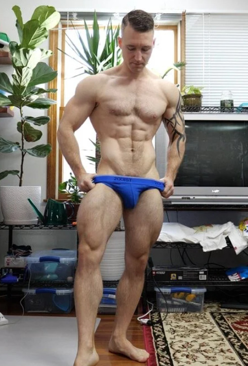 Next Image >>