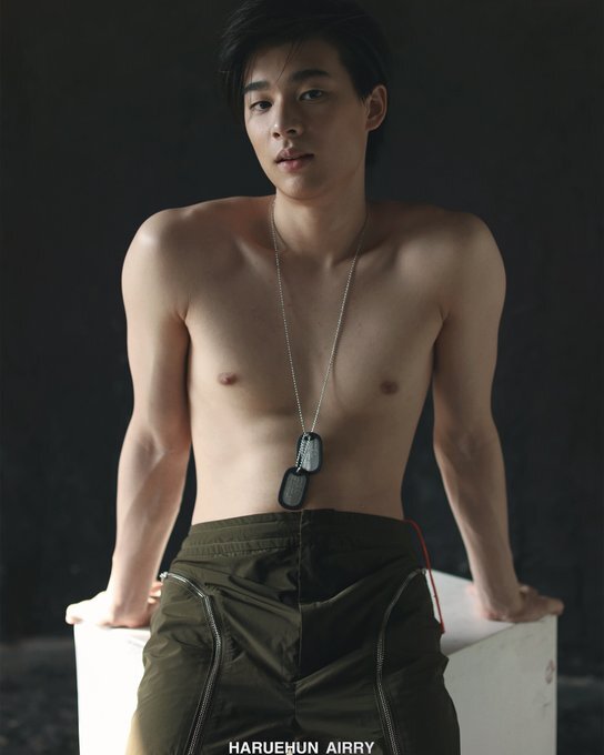 Next Image >>
