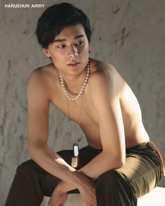 Next Image >>