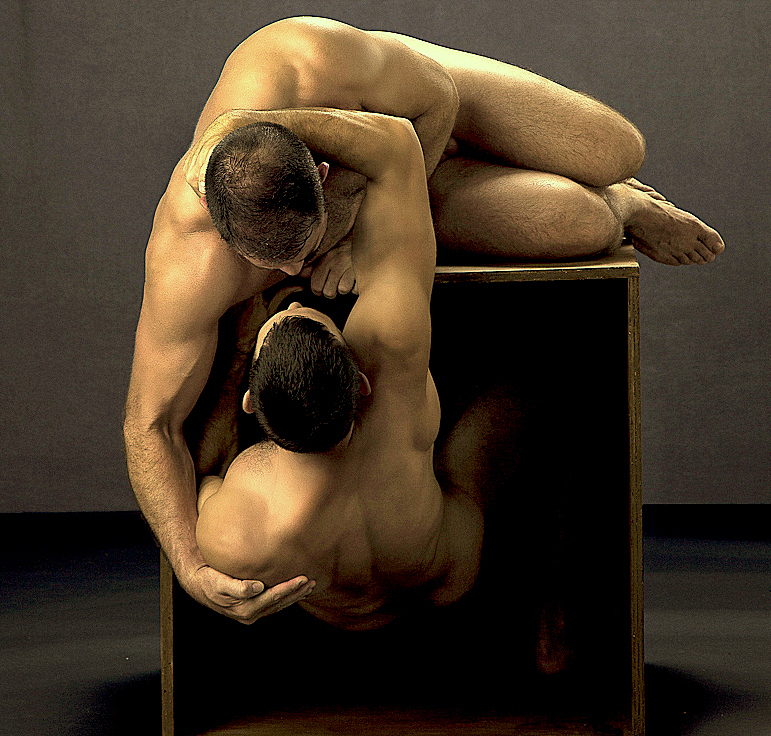 Next Image >>
