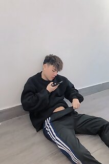 IamjamesTrz - BoyFriendTV.com