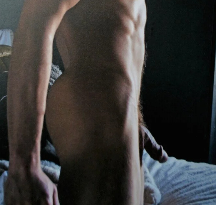 Next Image >>