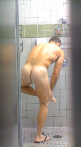 Next Image >>