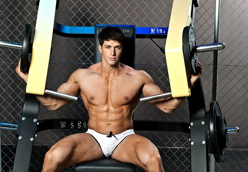 Next Image >>