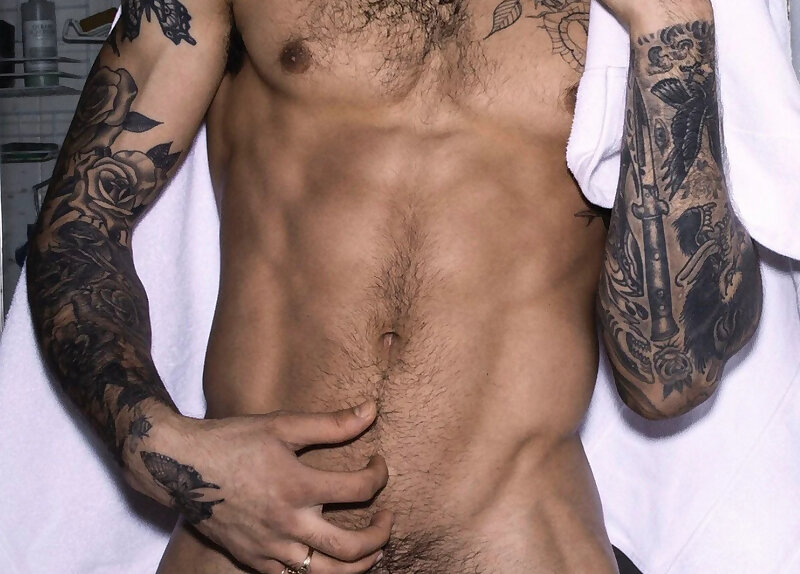 Next Image >>