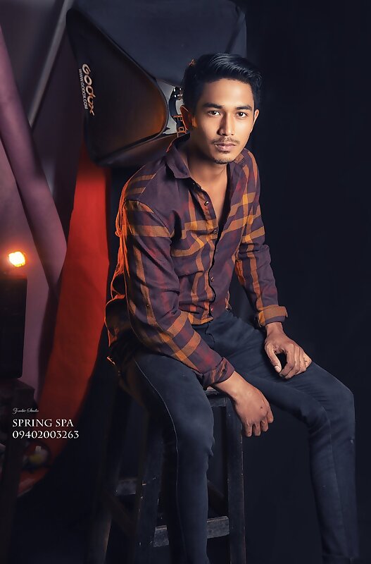 Next Image >>