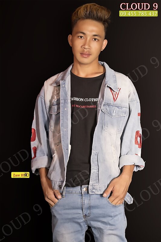 Next Image >>