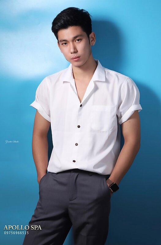 Next Image >>