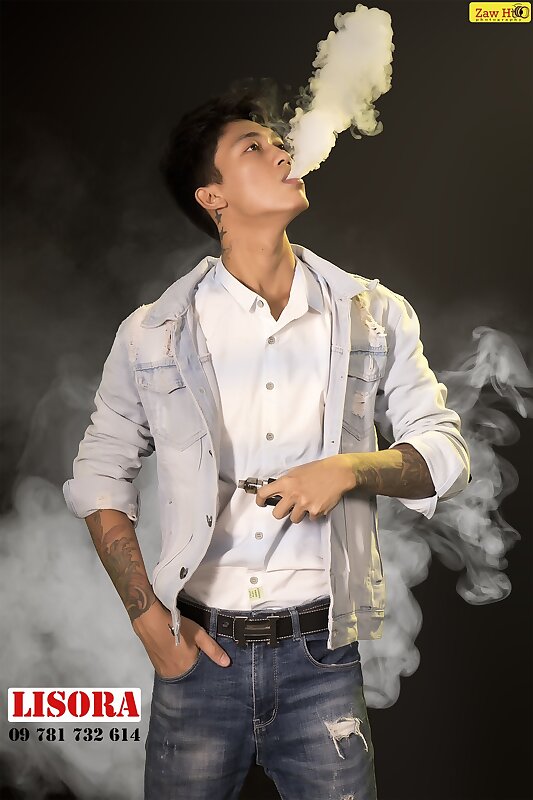 Next Image >>