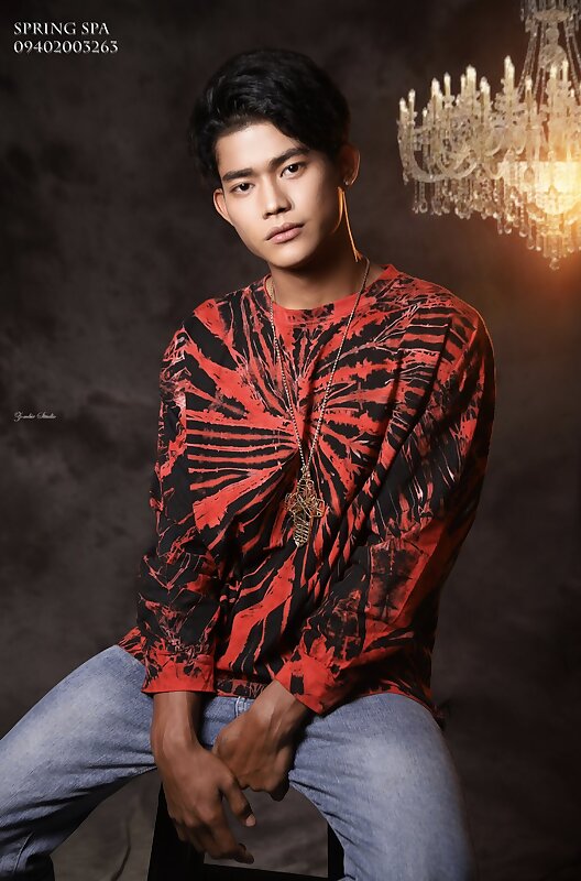 Next Image >>