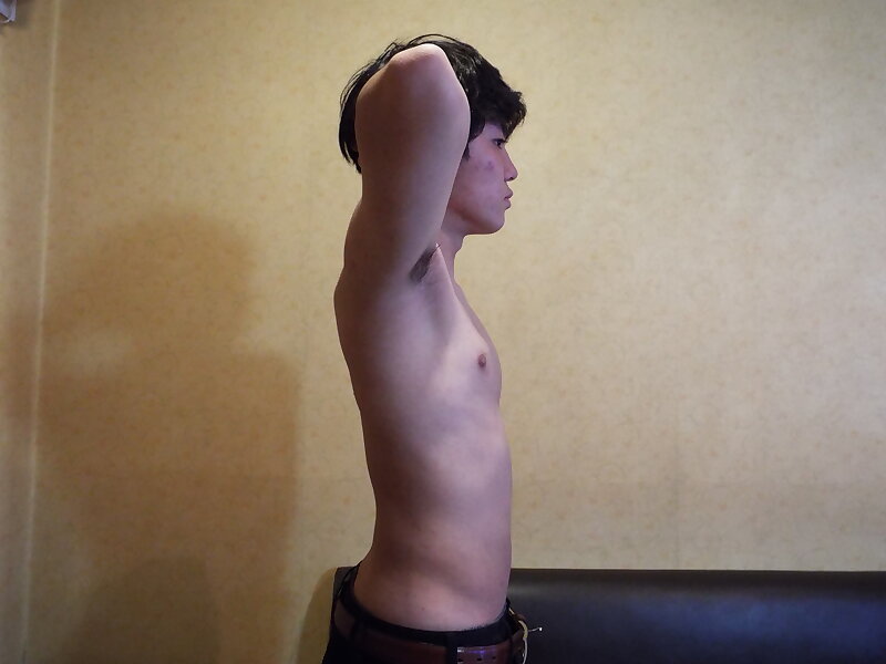 Next Image >>