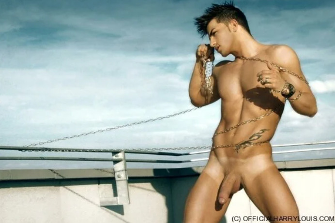 Next Image >>