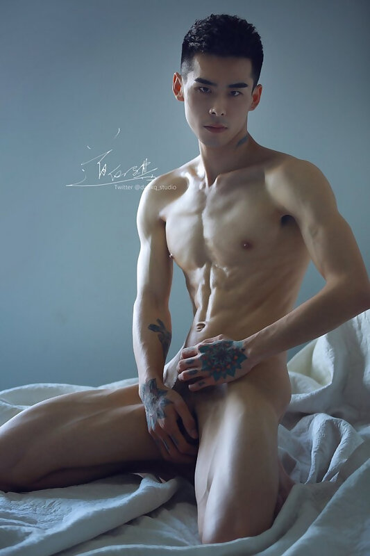 Next Image >>