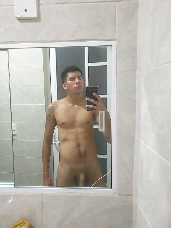 Next Image >>