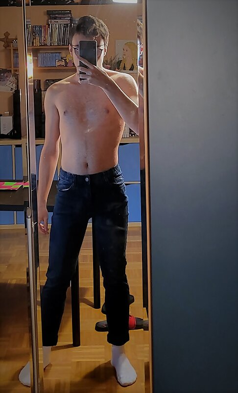 Next Image >>