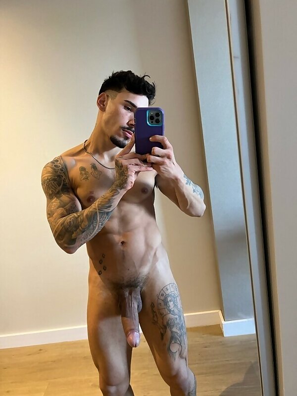 Next Image >>