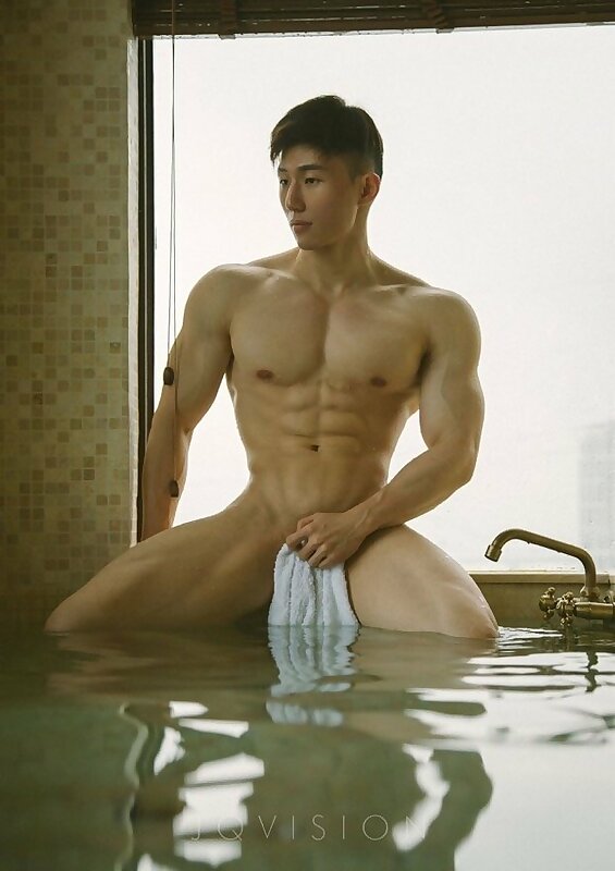 Next Image >>