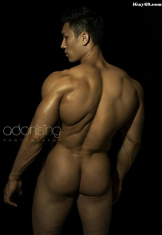Next Image >>