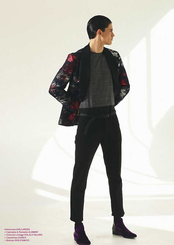Next Image >>