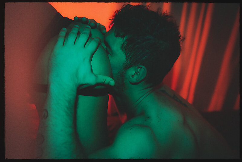 Next Image >>