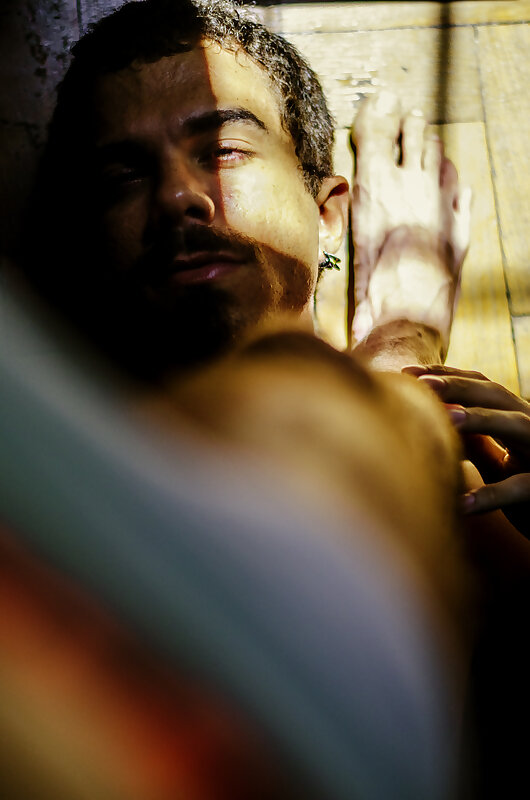 Next Image >>