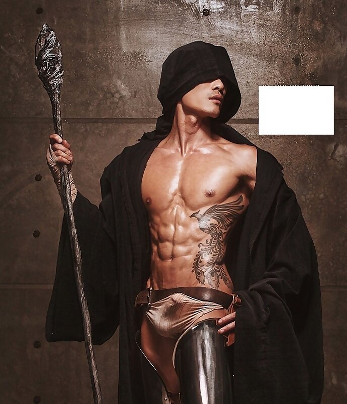 Next Image >>