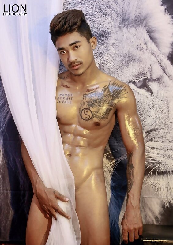 Next Image >>