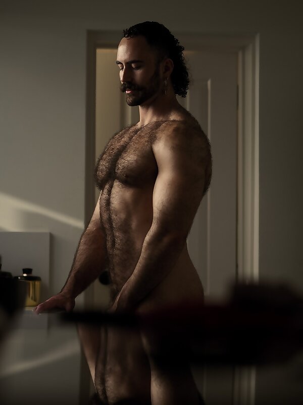 Next Image >>