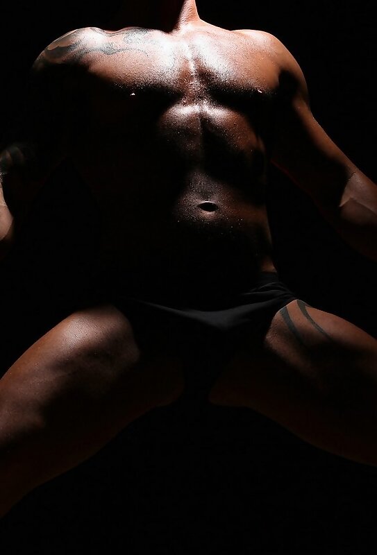 Next Image >>