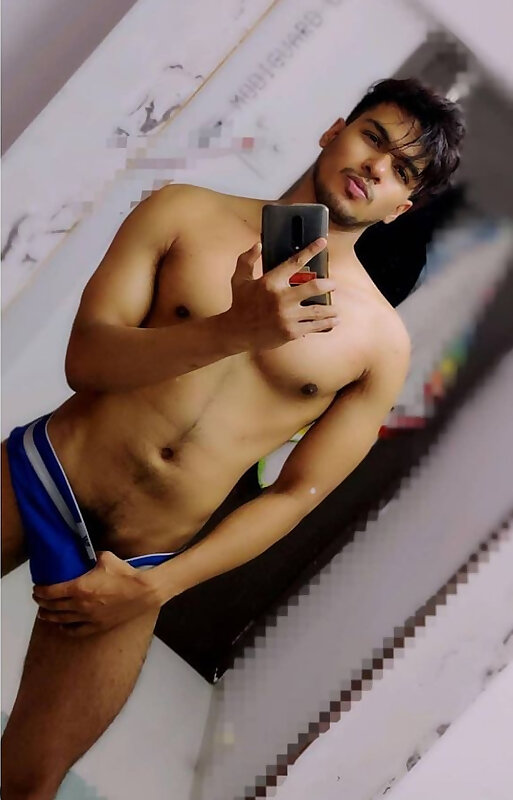 Next Image >>