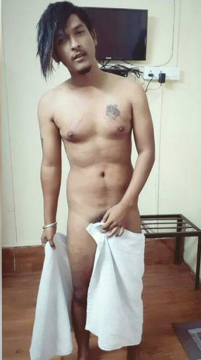 Next Image >>