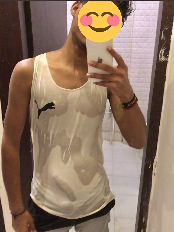 Next Image >>