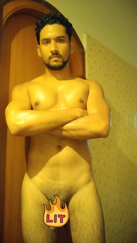Next Image >>