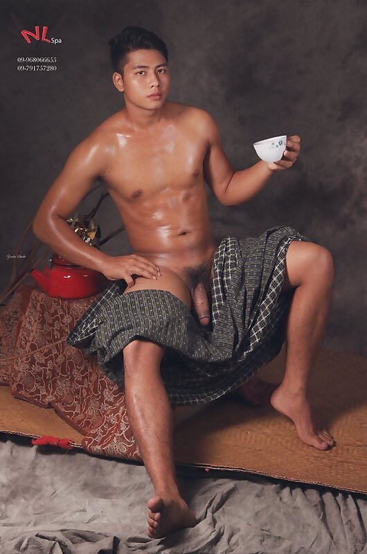 Next Image >>