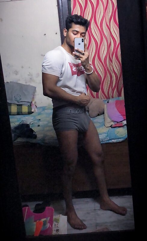 Next Image >>
