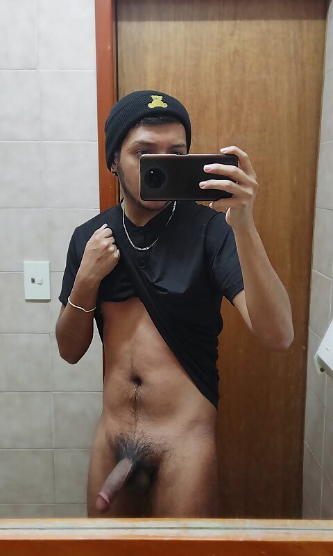 Next Image >>