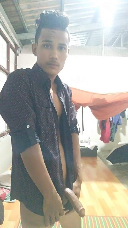 Next Image >>