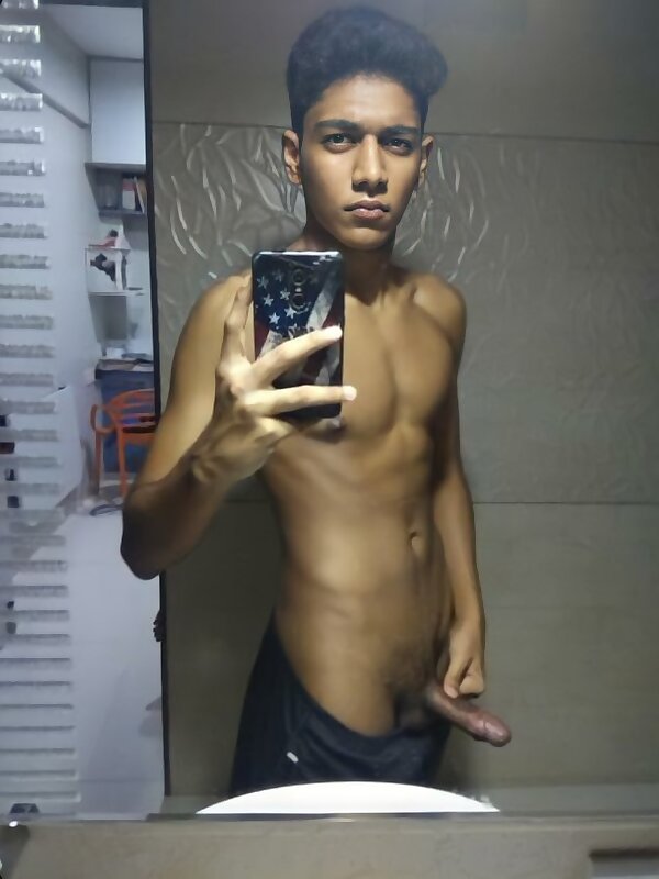 Next Image >>